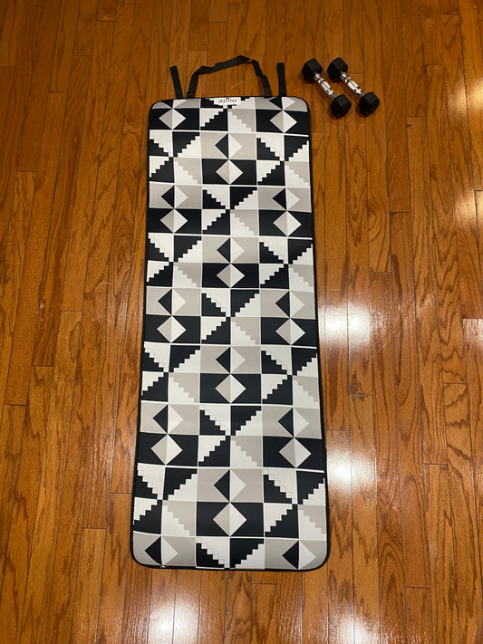 Monochrome Kente Yoga Mat